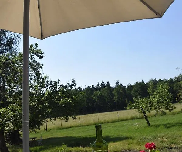 Gospodarstwo agroturystyczne Nowa Kamienica 11 *