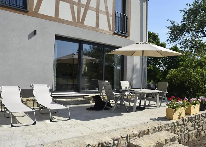 Nowa Kamienica 11 * Stara Kamienica