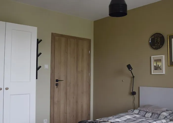 Nowa Kamienica 11 Gospodarstwo agroturystyczne *