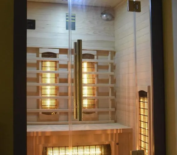 Nowa Kamienica 11 * Stara Kamienica